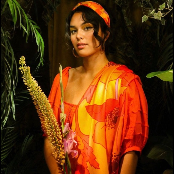 Powder Designs Bright Poppy Scarf - Picture 4 of 6